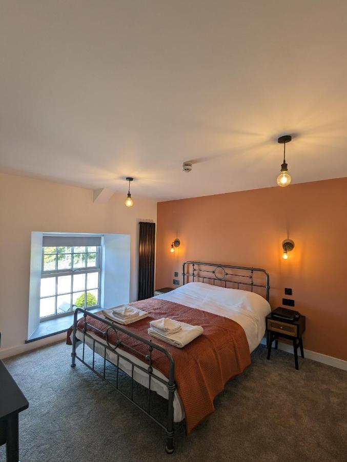The Wolfe Inn Wolfscastle Haverfordwest Εξωτερικό φωτογραφία