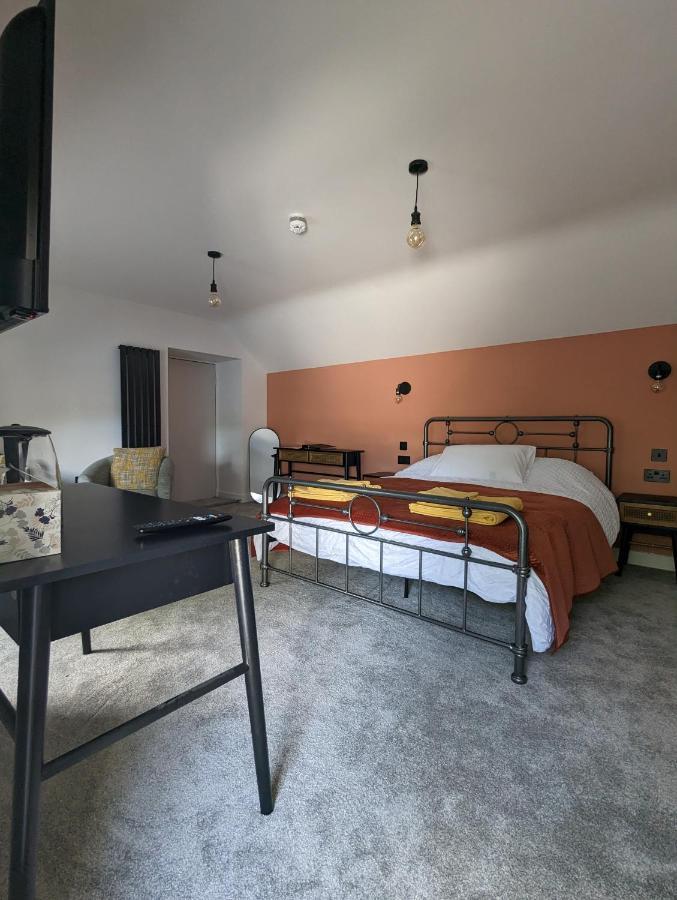The Wolfe Inn Wolfscastle Haverfordwest Εξωτερικό φωτογραφία