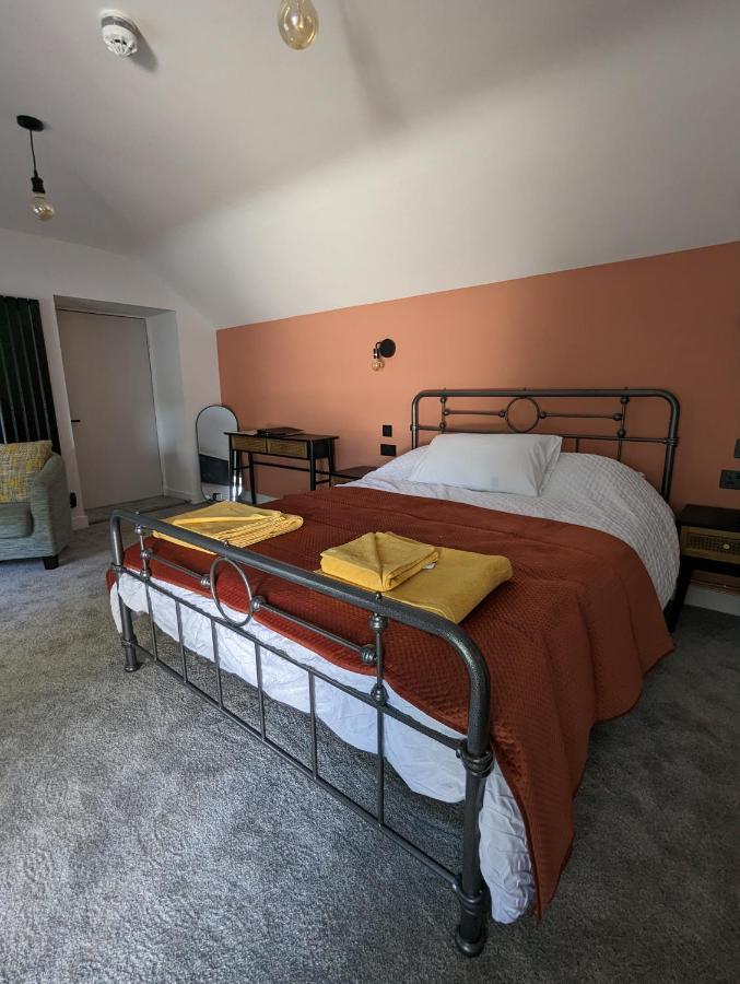 The Wolfe Inn Wolfscastle Haverfordwest Εξωτερικό φωτογραφία