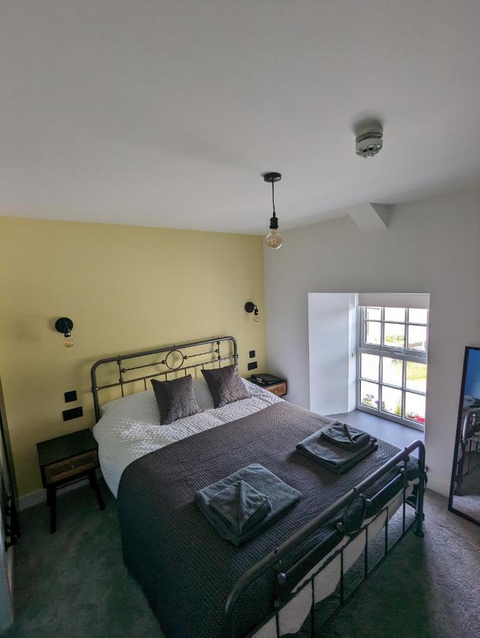 The Wolfe Inn Wolfscastle Haverfordwest Εξωτερικό φωτογραφία